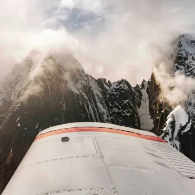 a snow covered mountain